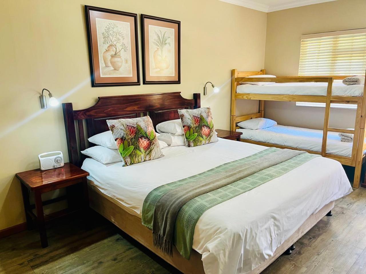 17 On Bird Guest House 博福特西 外观 照片